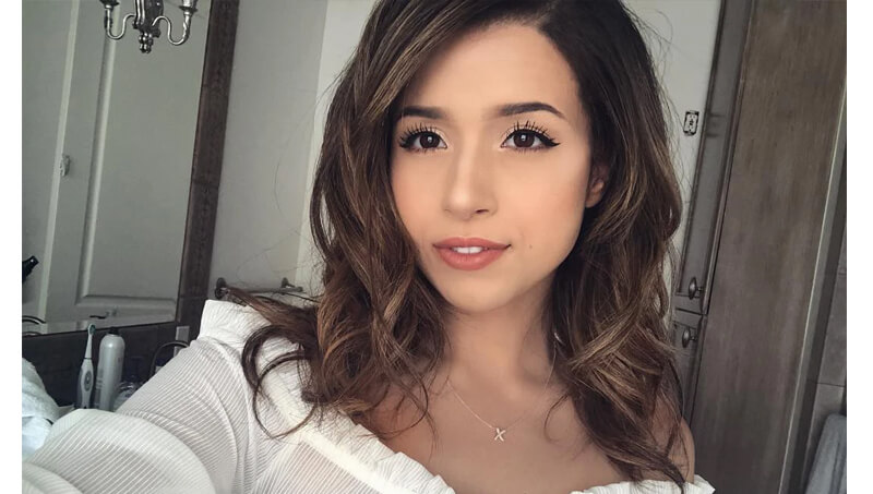 streamer Pokimane