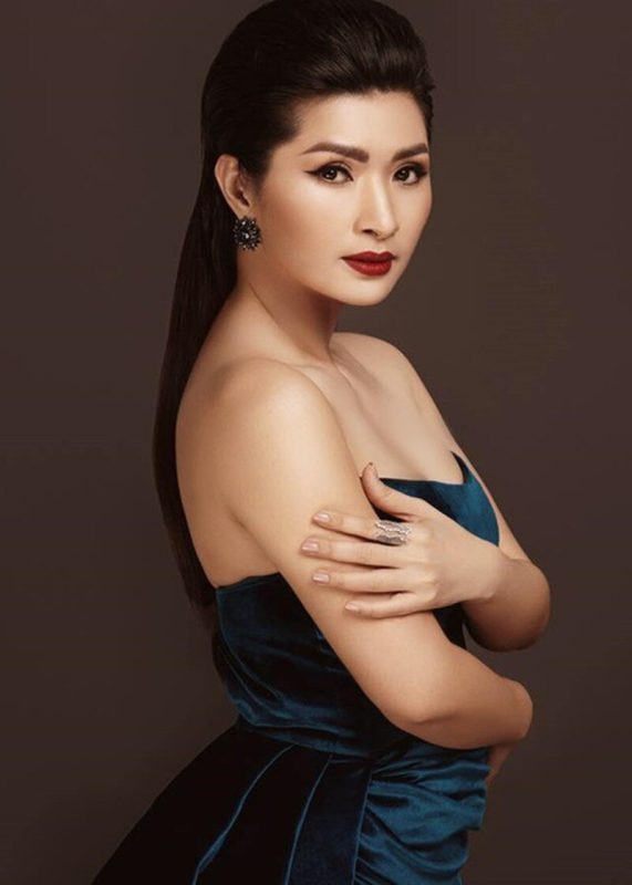 Cô từng bị 2 người tình cũ tung ảnh và clip nhạy cảm lên mạng